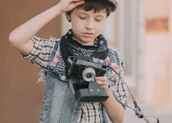 The Ultimate Guide: How to Raise Frugal Kids Without Sacrificing Fun