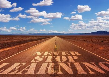 Top 5 Reasons You Should Customize Your Robo-Advisor Portfolio Today