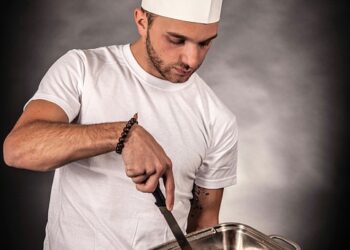 What is a Personal Chef Side Hustle? A Complete Guide to Cooking Your Way to Extra Cash!