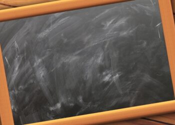 10 Essential Tips for Creating a Financial Vision Board That Works