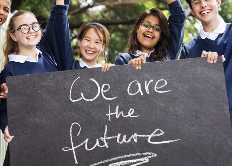 10 Smart Ways to Invest for Your Child’s Future Without Breaking the Bank