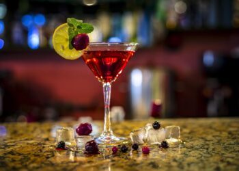 How to Choose Between a 15-Year and a 30-Year Mortgage: A Simple Guide