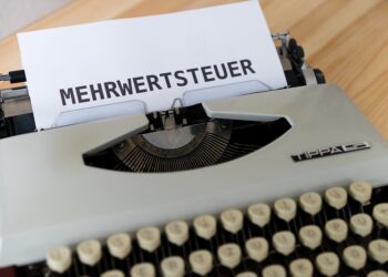 How to Plan Your Taxes: A Step-by-Step Guide for First-Time Filers