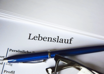 Top 10 Best Online Brokers for Beginners: A Comprehensive Review