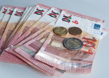 Top 5 Benefits of Values-Based Spending: How to Make Your Money Reflect Your Beliefs