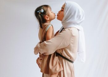 Top 5 Reasons Beginners Should Consider Stocks vs. Bonds for Their Portfolio