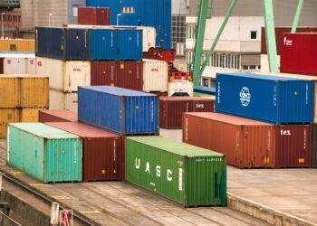 Top 7 International Stock ETFs Targeting Emerging Markets: Boost Your Portfolio