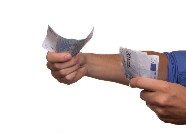 Top 7 Strategies on How to Pay Off Payday Loans Quickly and Effectively