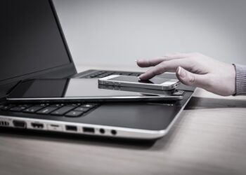 Top 7 Tips on How to Establish Business Credit Fast and Effectively