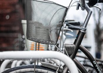 10 Essential Life Cycle Financial Goals You Must Set to Secure Your Future