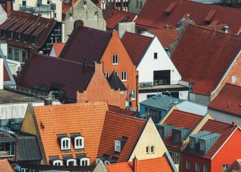 10 Essential Steps to Build a Thriving Frugal Community