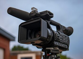 10 Incredible Benefits of Starting a Videography Side Hustle Today!