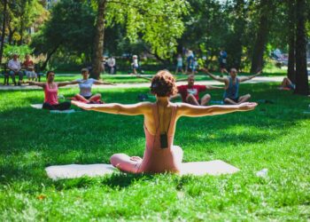10 Profitable Yoga Instructor Side Hustles You Can Start Today