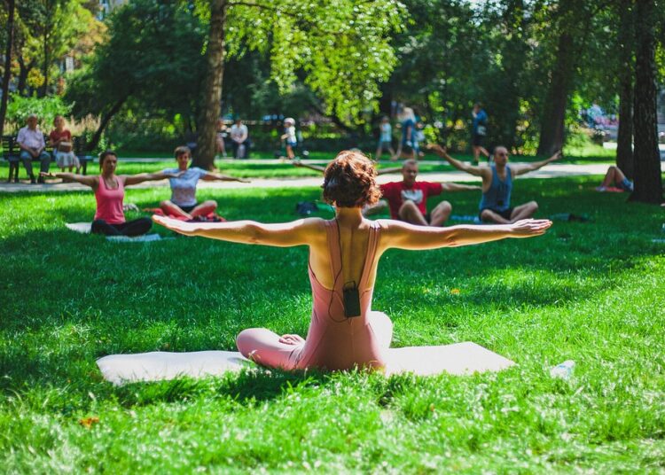 10 Profitable Yoga Instructor Side Hustles You Can Start Today