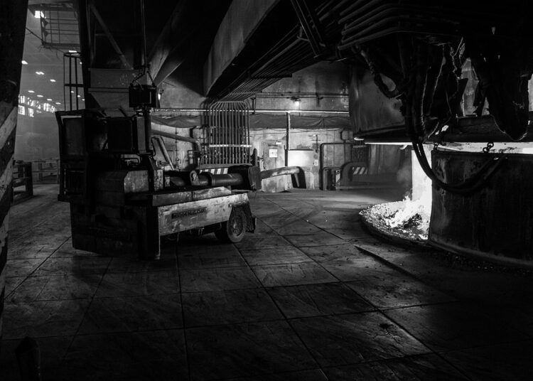 5 Key Benefits of Embracing the FIRE Lifestyle: Why You Should Consider It