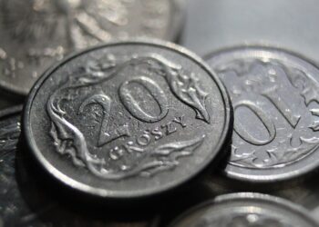 5 Steps to Create an Effective Cash Flow Budget: How to Manage Your Money Like a Pro