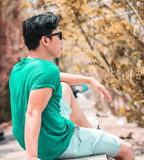 5 Surprising Factors That Affect How Often Your Credit Score Updates