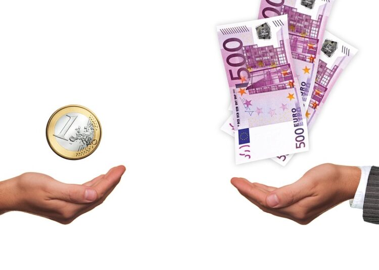 Are You Struggling to Make Ends Meet? Here’s How to Manage Your Salary Effectively