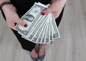 Feeling Financially Stressed? Here’s How to Build an Emergency Fund with No Money!