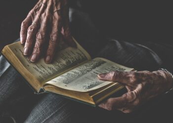 How to Choose the Best Retirement Planning Books for a Secure Future