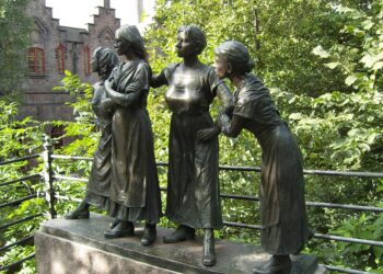 How to Determine If Robo-Advisors Are Right for Your Financial Goals