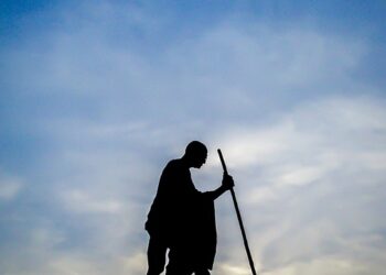 Struggling with Finances? Here’s How Mastering Financial Independence Basics Can Change Your Life