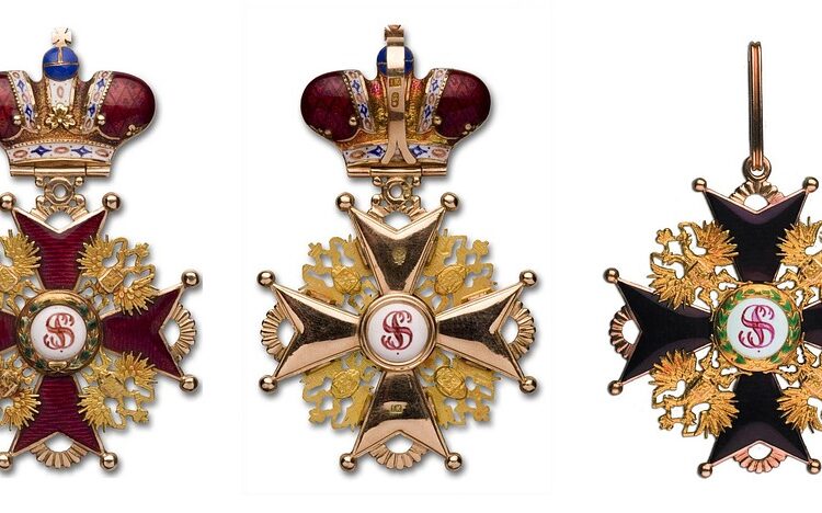 Top 5 Strategies: The Order of Operations for Paying Off Debt Effectively Top 5 Strategies: The Order of Operations for Paying Off Debt Effectively