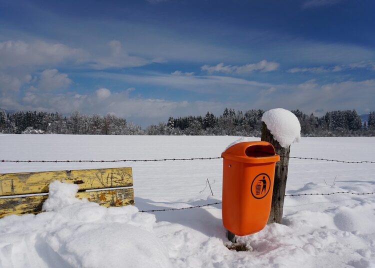 10 Common Bank Fees You Can Negotiate (And How to Do It)