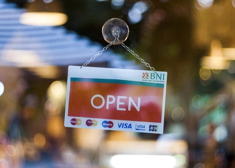 10 Lucrative Customer Service Side Hustles You Can Start Today