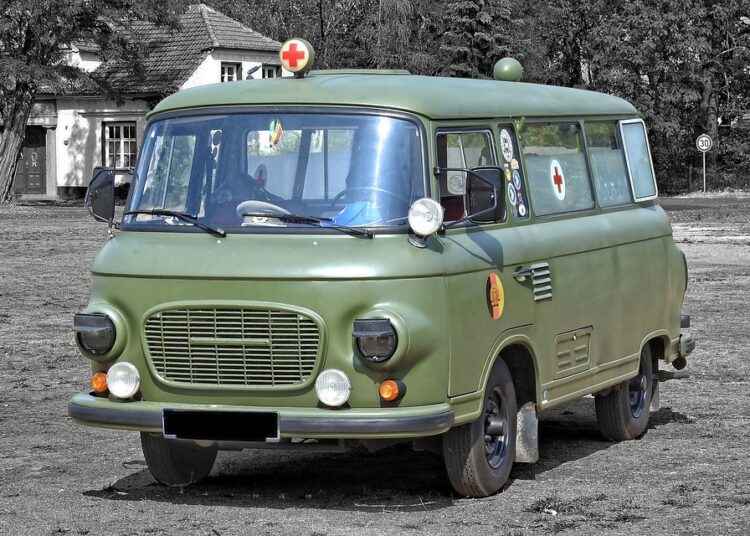 5 Smart Ways to Invest Your First 00 (And Grow Your Wealth!)