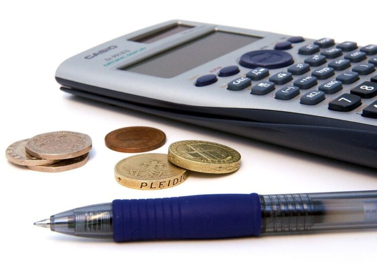 7 Common Mistakes Everyone Makes with Zero-Based Budgeting (And How to Avoid Them)