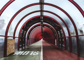 7 Powerful Strategies for Navigating the Slow Path to Wealth Without Losing Motivation