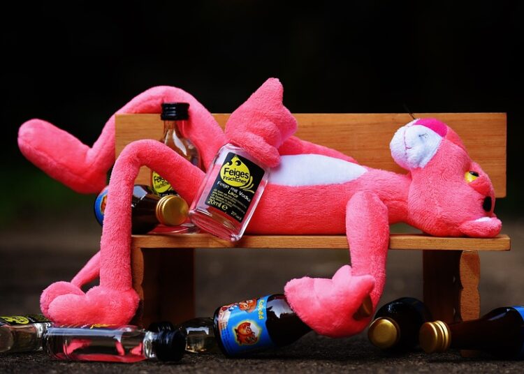 Are You Paying Too Much? How to Avoid Bank Fees and Keep Your Hard-Earned Cash