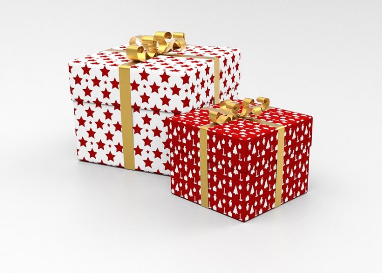 Are You Spending Too Much on Holidays? Discover These Frugal Celebration Ideas! Are You Spending Too Much on Holidays? Discover These Frugal Celebration Ideas!