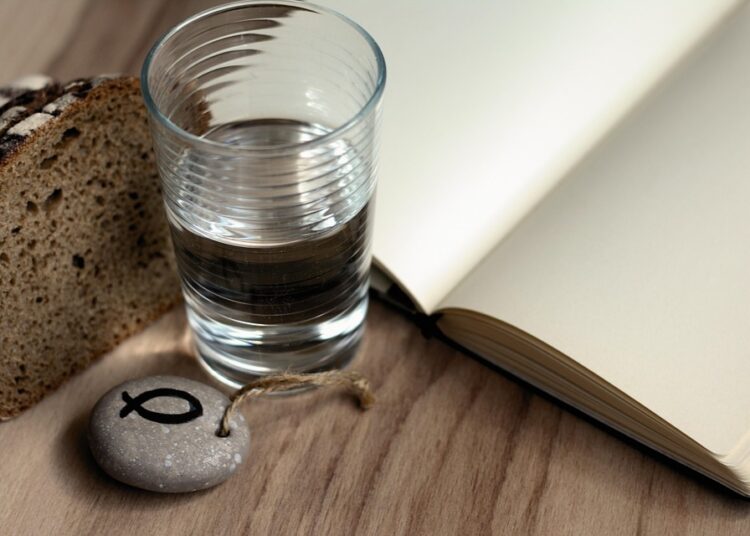 Are You Wasting Money? Discover These 5 Common Pitfalls of New Savers Are You Wasting Money? Discover These 5 Common Pitfalls of New Savers