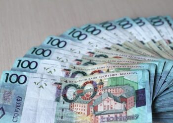 How to Save More: 100 Proven Tips and Tricks to Slash Your Expenses