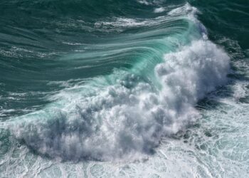 Top 5 Factors Influencing the Current Average Mortgage Rate and How to Use Them to Your Advantage