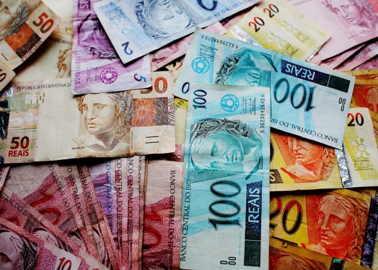 Top 5 Simulators: How to Practice Investing Without Real Money Like a Pro