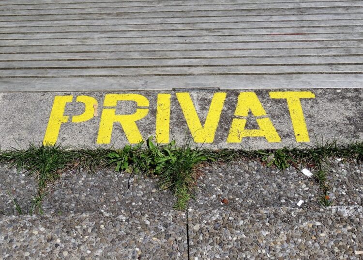 Are You Confused About Federal vs. Private Student Loans? Here’s What You Need to Understand