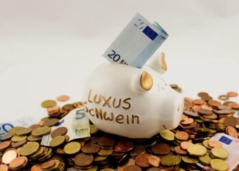 Are You Overpaying? 7 Common Bank Fees You Can Eliminate Now Are You Overpaying? 7 Common Bank Fees You Can Eliminate Now