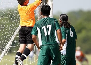 Are You Struggling to Save Money? Here’s How to Establish Realistic Saving Goals Are You Struggling to Save Money? Here’s How to Establish Realistic Saving Goals