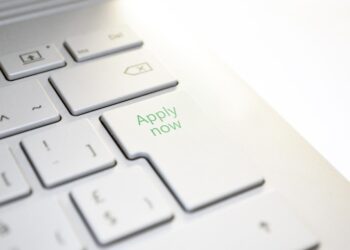 Are You a Beginner? Discover the Best Online Brokers to Kickstart Your Trading Journey!