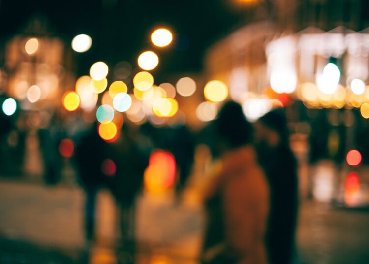 Are You an Extrovert? Discover 5 Side Hustles That Maximize Your Social Energy Are You an Extrovert? Discover 5 Side Hustles That Maximize Your Social Energy