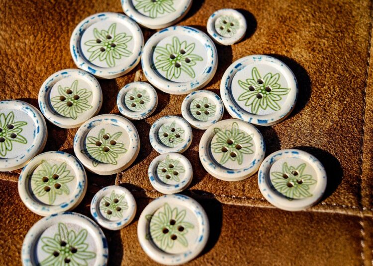 Are Your Money Scripts Holding You Back? Discover the Four Types and Break Free!