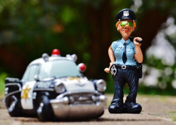 Top 5 Benefits of Investing in Mid-Cap Stocks: Why They Might Be Your Best Bet