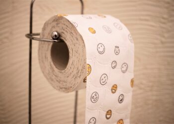 What Every Investor Needs to Know: The Surprising Role of Psychology in Financial Decisions