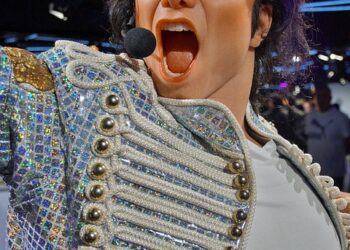 What is Personal Finance for Dummies? Unpacking the Basics with a Free PDF Guide