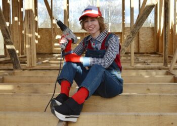 Why You Need a Three-Fund Portfolio: Simplifying Your Investment Strategy for Maximum Returns