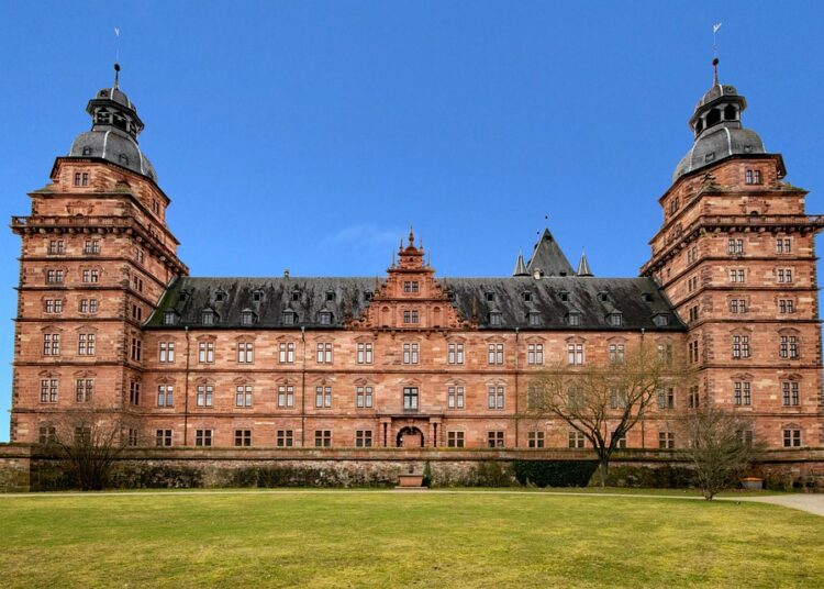 Wondering How to Ask for a Lower Interest Rate? Here’s What You Need to Know!